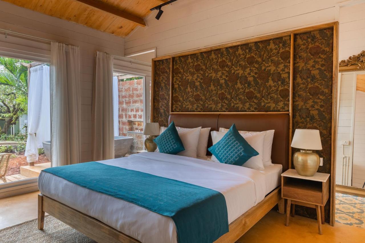 Larisa Resort Ashwem Mandrem Exterior photo